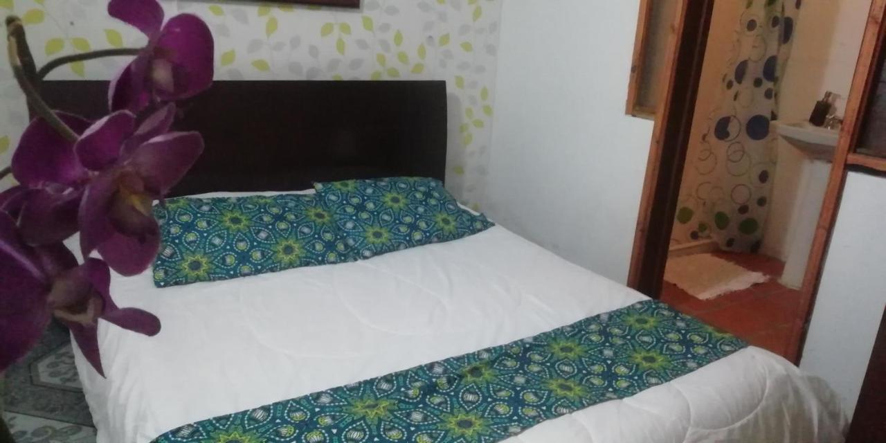 Hostal Caminos De Suesca Hotel Buitenkant foto