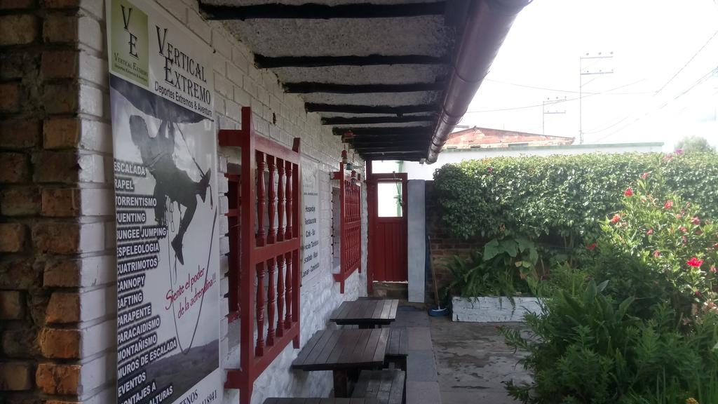 Hostal Caminos De Suesca Hotel Buitenkant foto